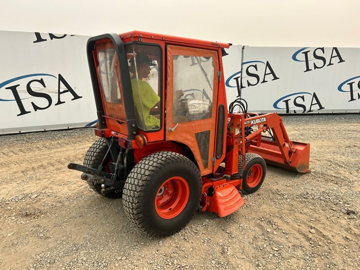 kubota-b2400-image-5