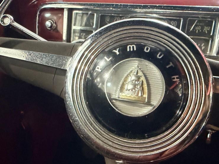 #1880-•-1947-plymouth-deluxe-convertible-image-27