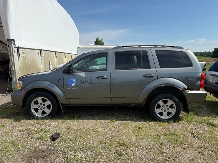 2009-dodge-durango-image-2