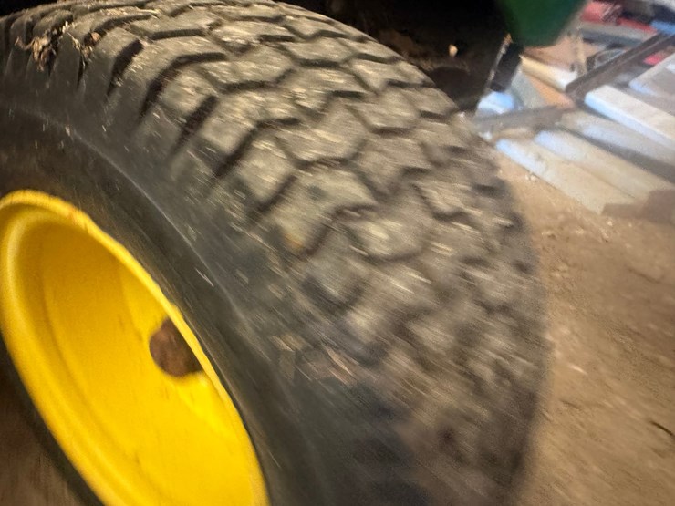 john-deere-145-image-23