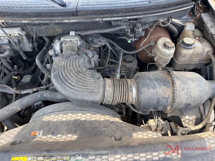 2004-ford-f150-xl-image-17