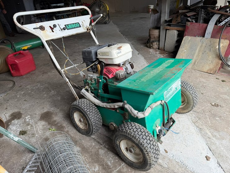 #4058-•-lesco-renovator-20-walk-behind-slit-seeder-image-7