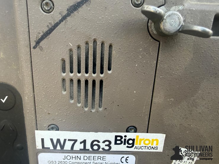 john-deere-2630-image-15