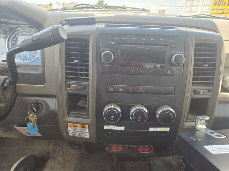 2011-ram-4500-slt-image-29