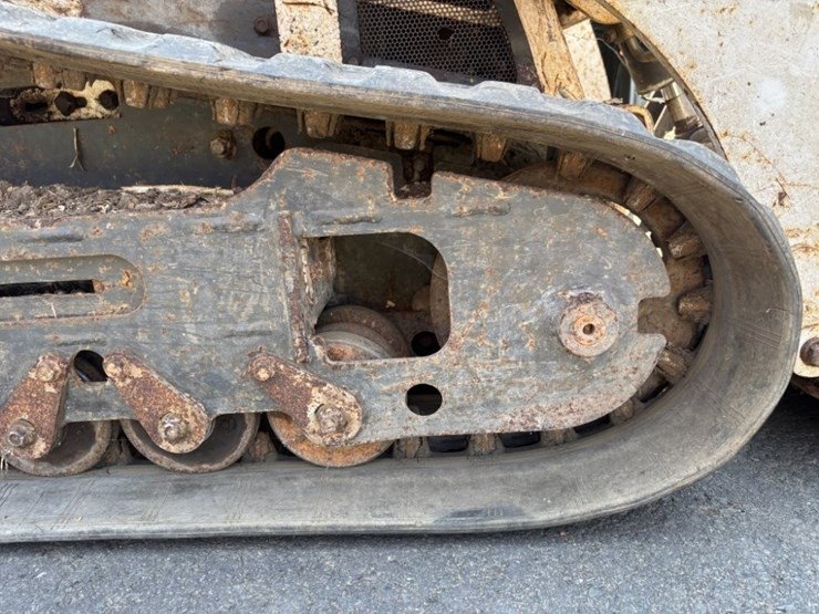 2012-bobcat-mt55-image-13