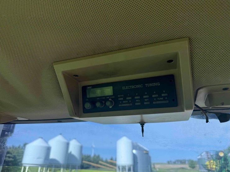 1997-john-deere-9400-image-22