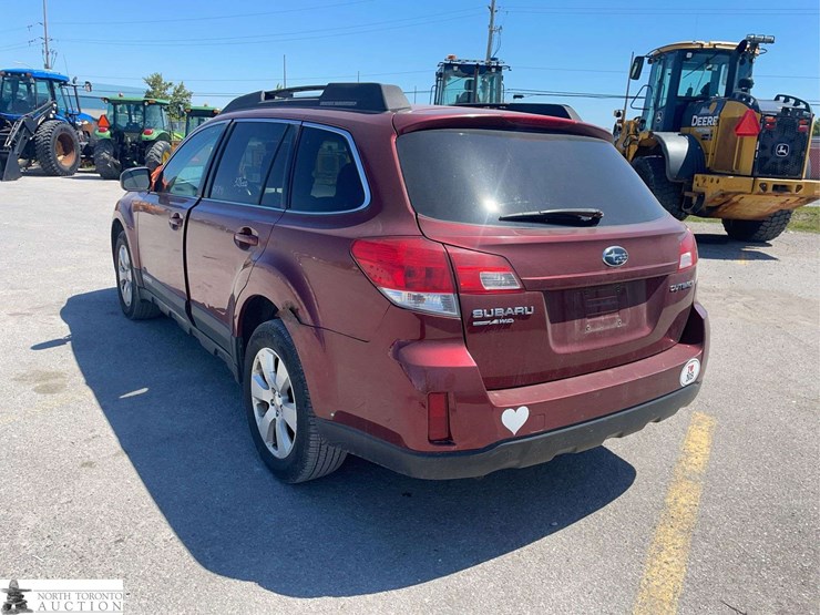 2011-subaru-outback-awd-2.5i-sport-4dr-wagon-cvt-image-7