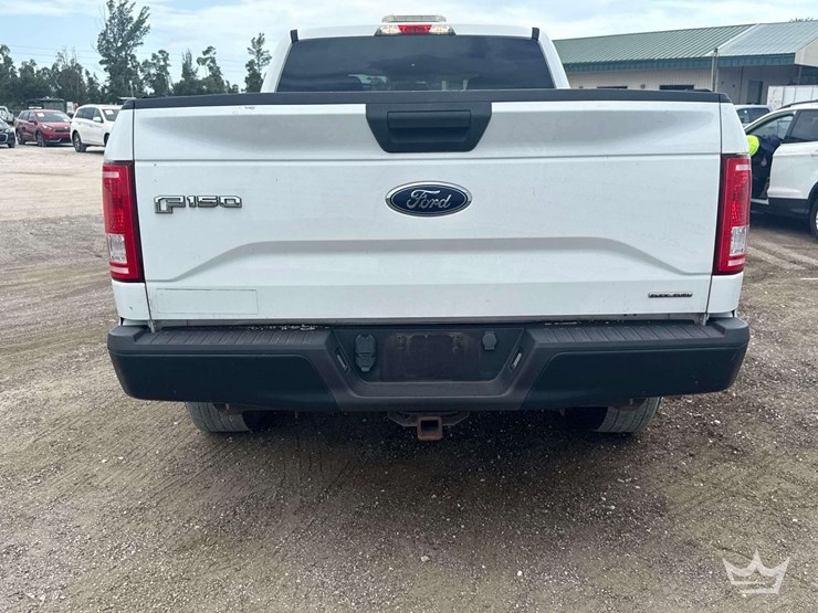 2015-ford-f150-image-12