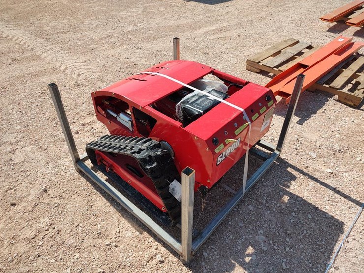 2026-sl800-remote-controlled-lawn-mover-image-2