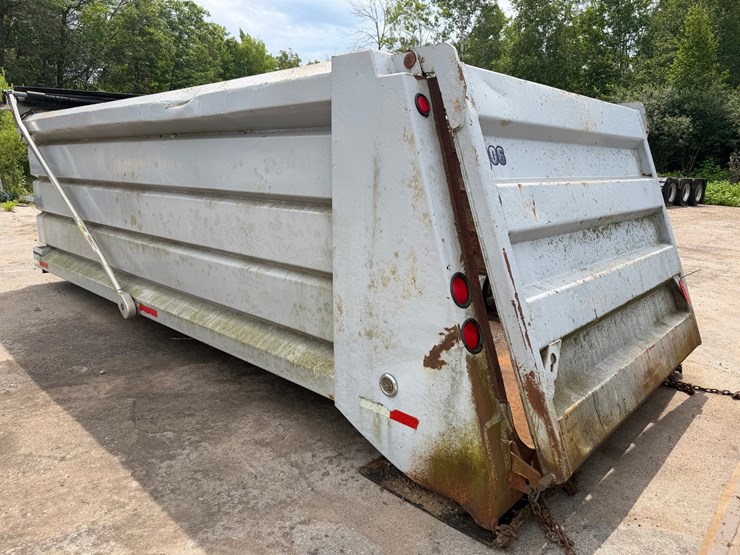 #1502-•-14'-dump-box-image-7
