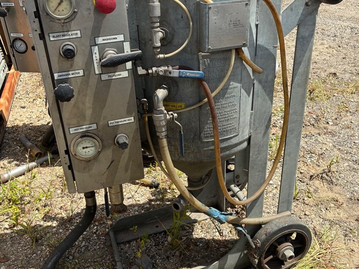 #9912-•-vapor-abrasive-blaster-image-2