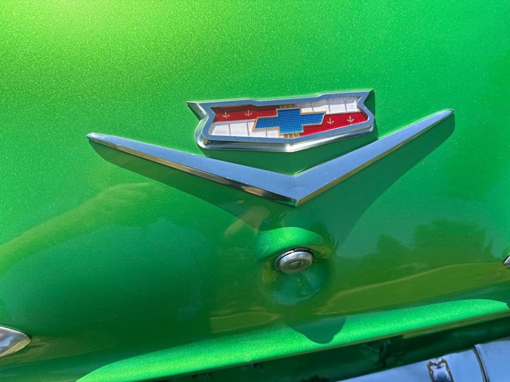 1960-chevrolet-biscayne-sedan-image-21