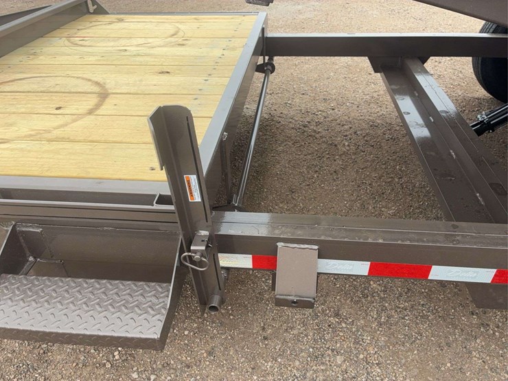 2026-delta-manufacturing,-inc.-flatbed-trailer-image-16