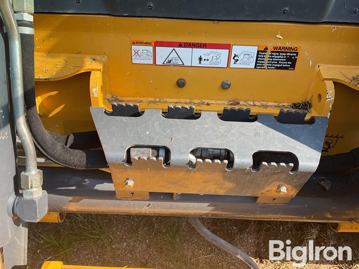 2012-deere-333d-image-15