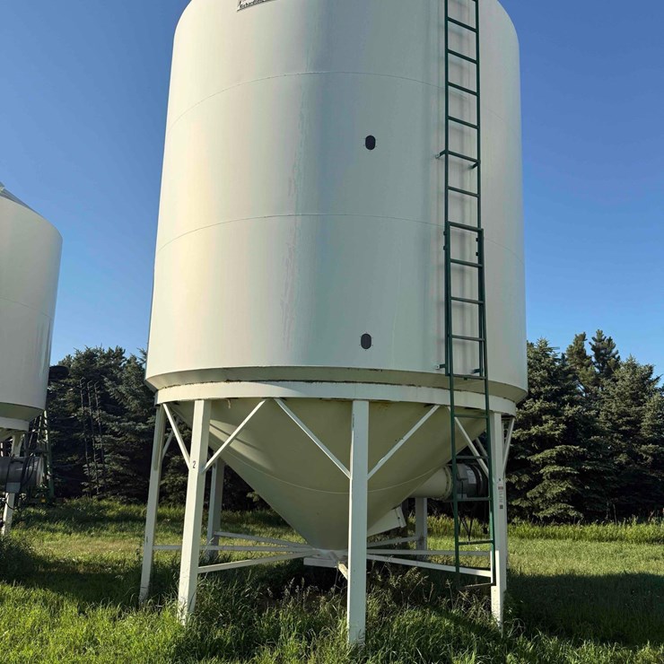 Amber Waves Hopper Bin
