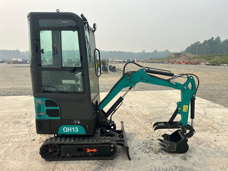 #5176-•-2026-cfg-qh13-mini-excavator-image-6
