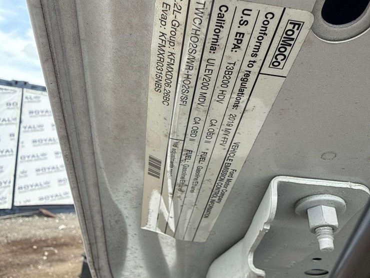 2019-ford-f250-image-10
