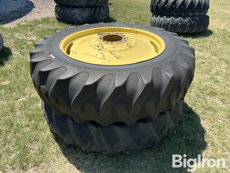 john-deere-16-image-6