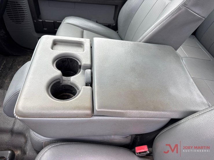 2016-ford-f350-xl-image-28