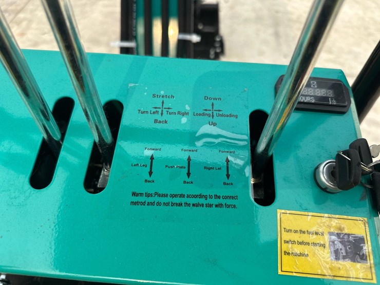 #5183-•-2026-cfg-industrial-kt13r-mini-excavator-image-19
