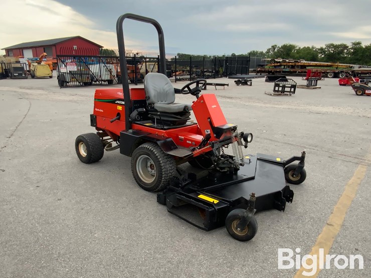massey-ferguson-730-image-3