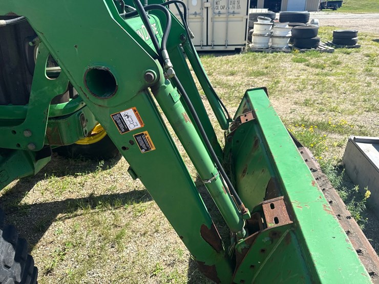 john-deere-640-image-11