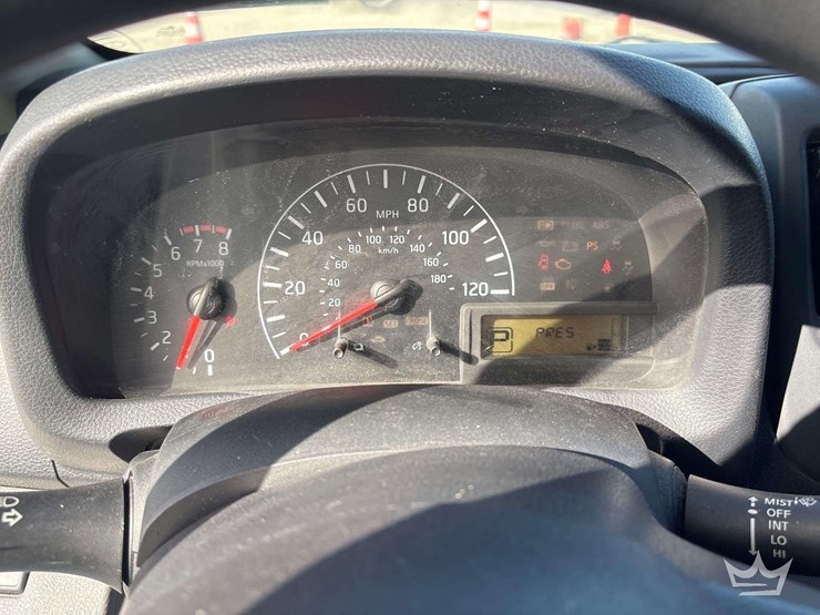 2016-nissan-nv200-image-15