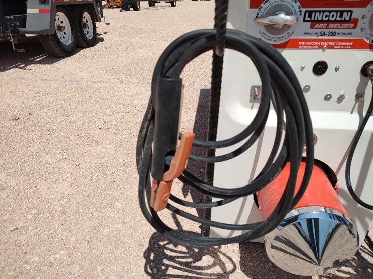 lincoln-shield-arc-sa-200-dc-welder-image-14