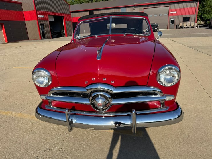 #1879-•-1949-ford-custom-convertible-image-9