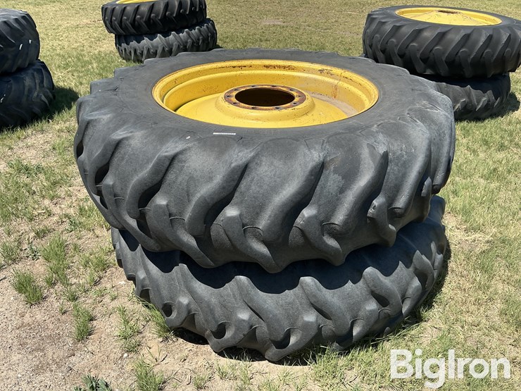 john-deere-2-image-8
