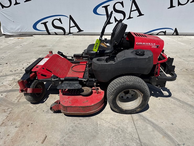 gravely-260z-image-2