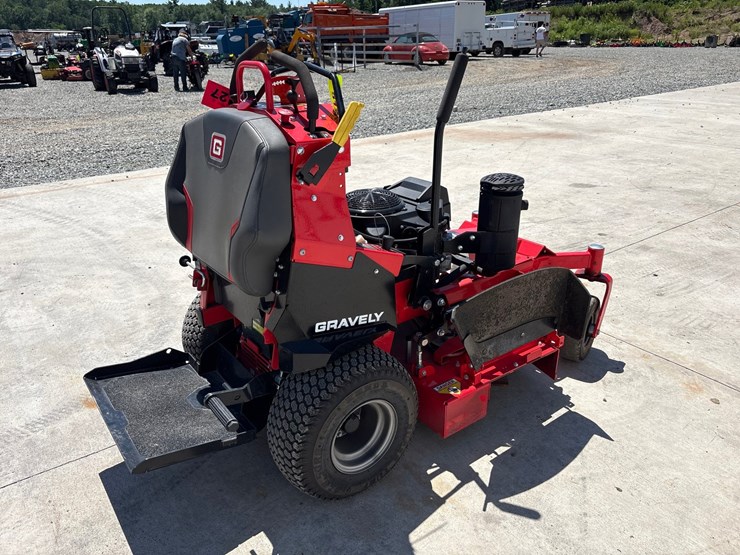 #5125-•-2021-gravely-pro-stance-36-lawn-mower-image-5