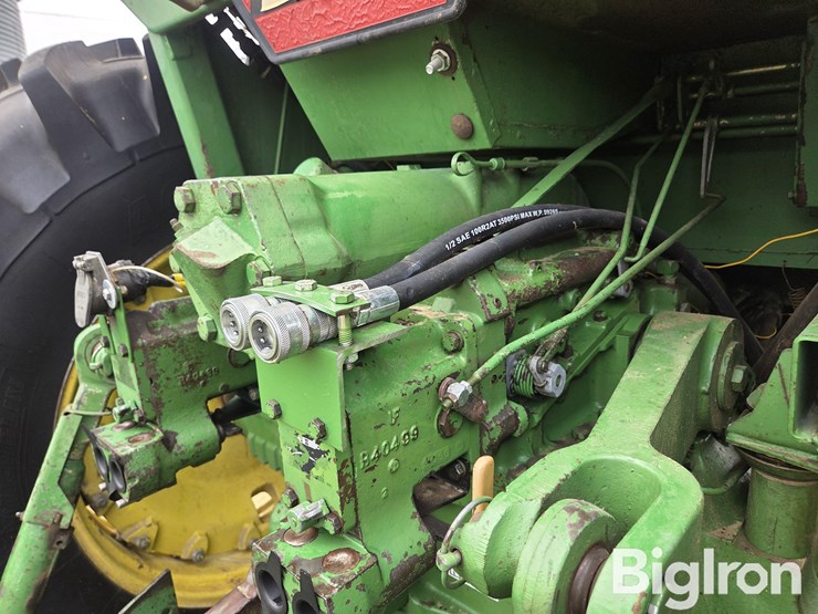 1977-john-deere-4630-image-18