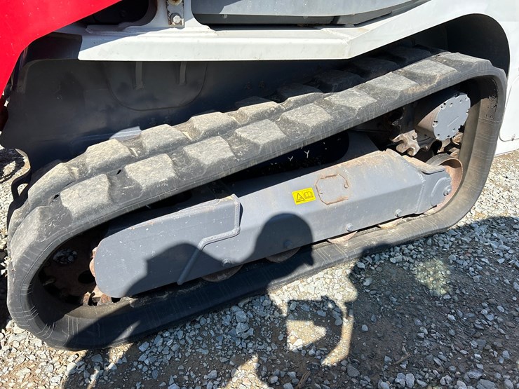2019-takeuchi-tl10v2-image-56