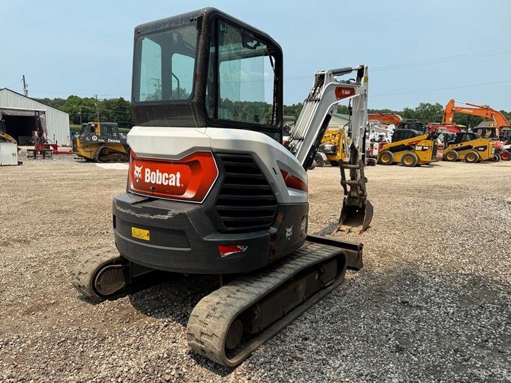 2023-bobcat-e35i-image-4