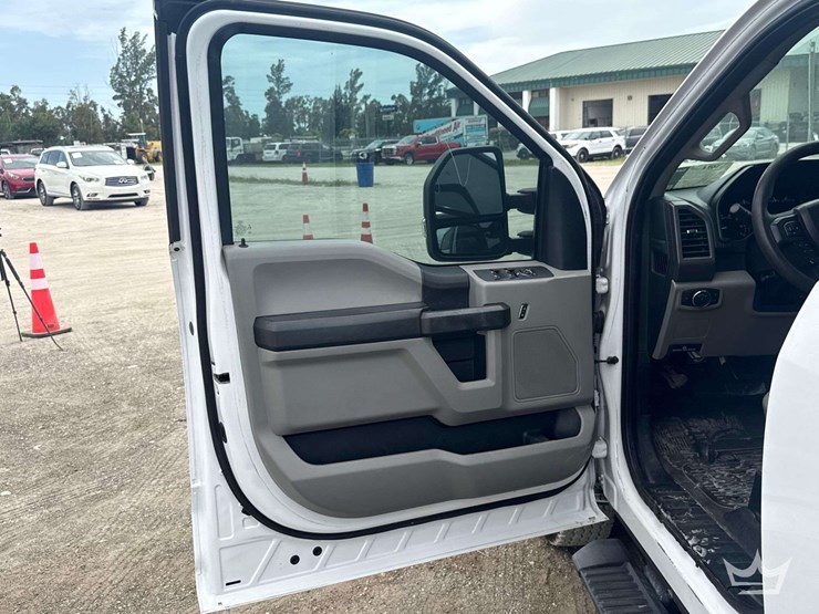 2019-ford-f250-image-19