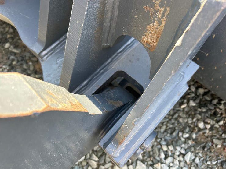 2012-deere-624k-image-20