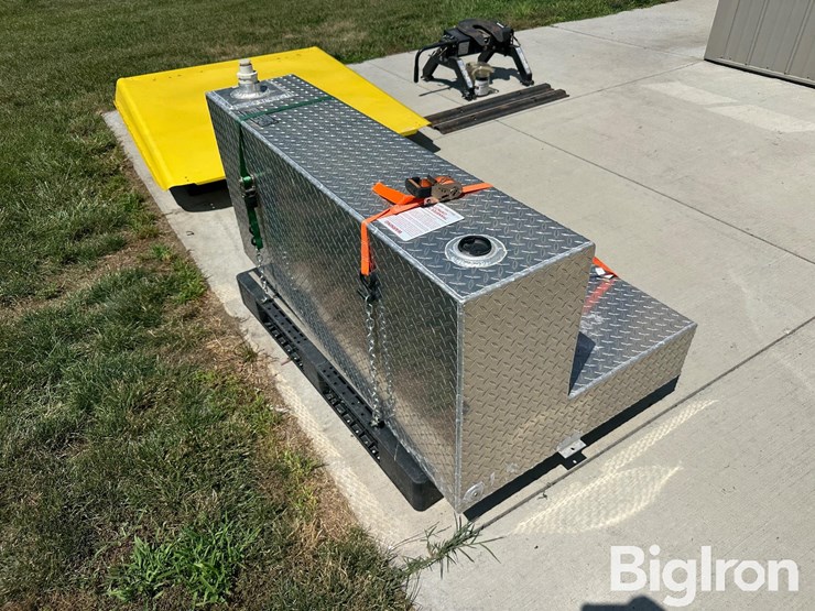 deezee-portable-aluminum-fuel-tank-image-5