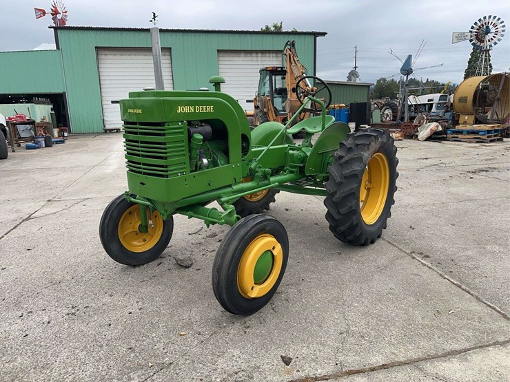 john-deere-la-image-1