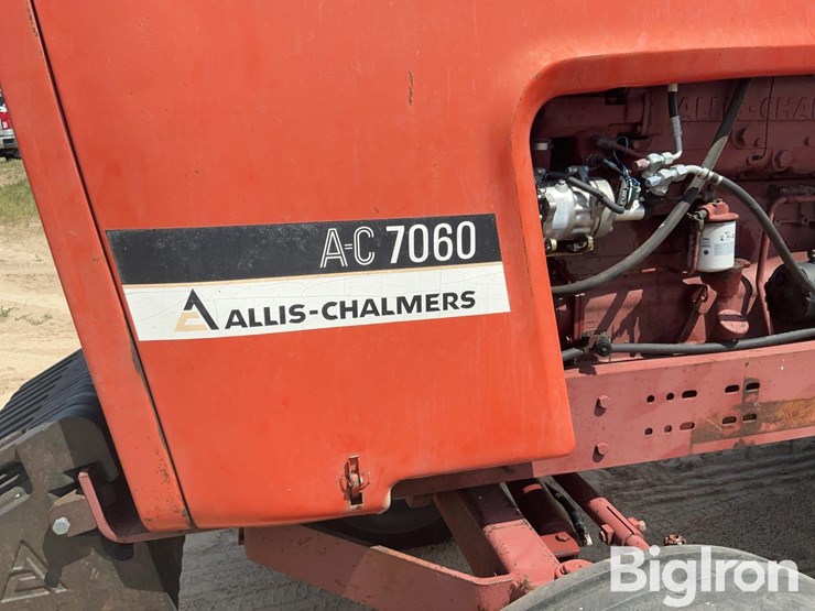 1977-allis-chalmers-7060-image-14