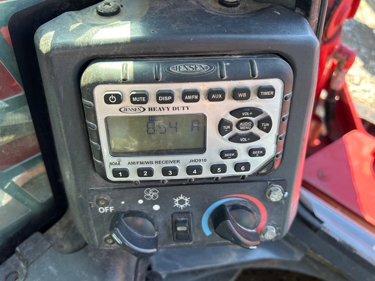 2019-takeuchi-tl10v2-image-50