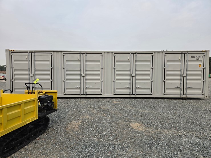 #5151-•-40'-(5)-door-shipping-contianer-image-2