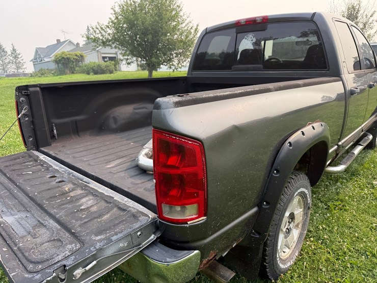 2003-dodge-ram-1500-image-23