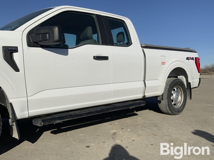 2021-ford-f150-xl-image-14