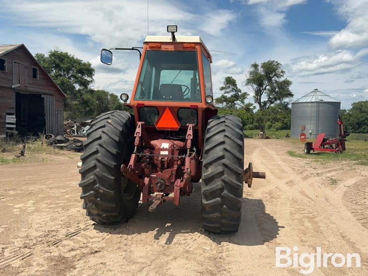 1977-allis-chalmers-7060-image-6