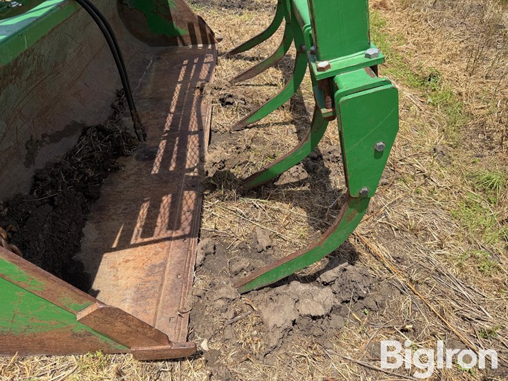 john-deere-8-image-16