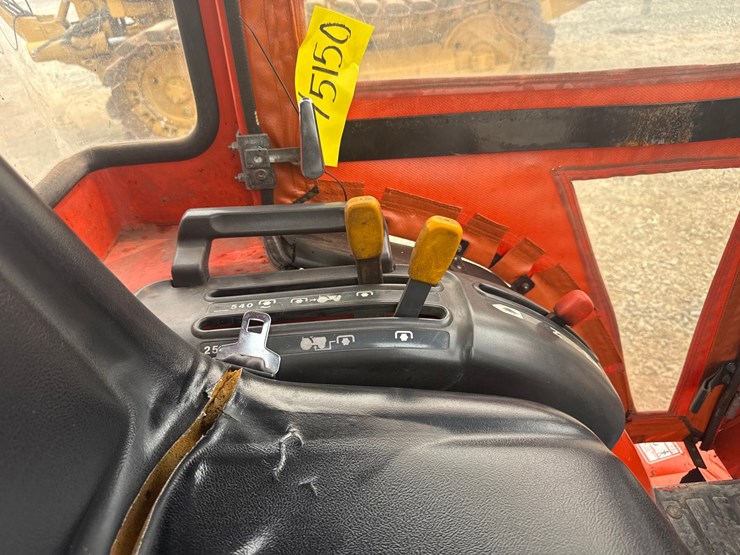 kubota-b2400-image-31
