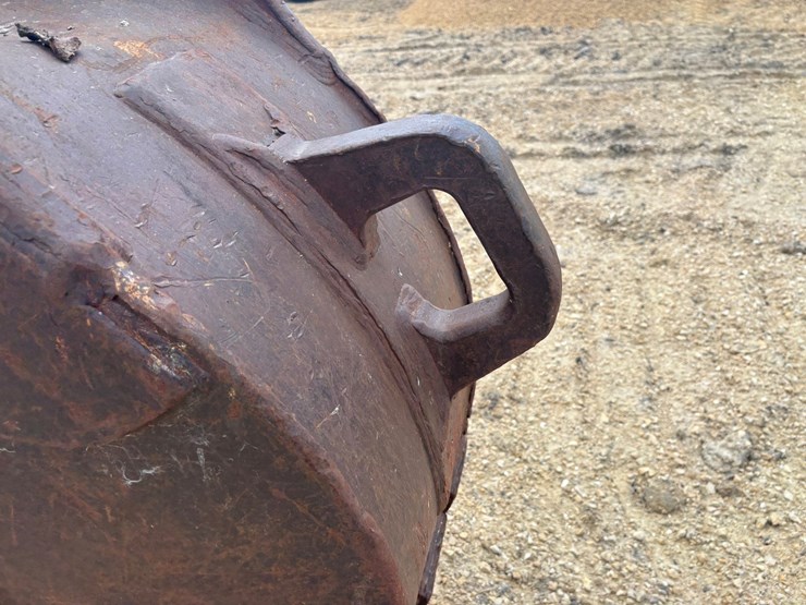 #2285-•-cf-approx.-28"-tooth-ditching-bucket-image-8