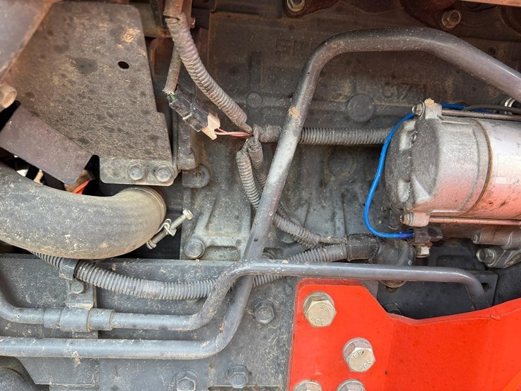2019-kubota-l2501d-image-20