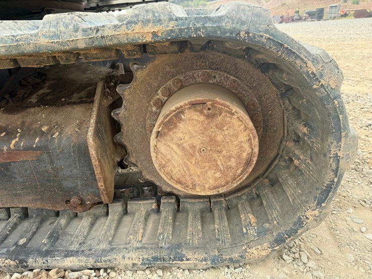 jcb-85z-1-image-65